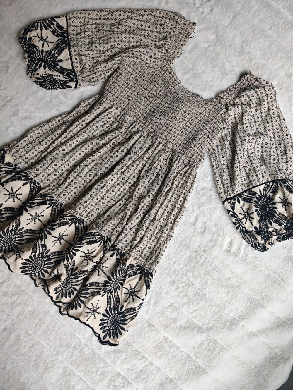 Tribal Femme French Oak Embroidered Mini Dress 2-Way Wear Boho Smocked Dress L - Picture 7 of 15